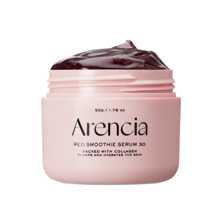 Närbild på Arencia Red Smoothie Serum 30 i rosa burk, fyllt med djup röd gel för återfuktning och spänst.