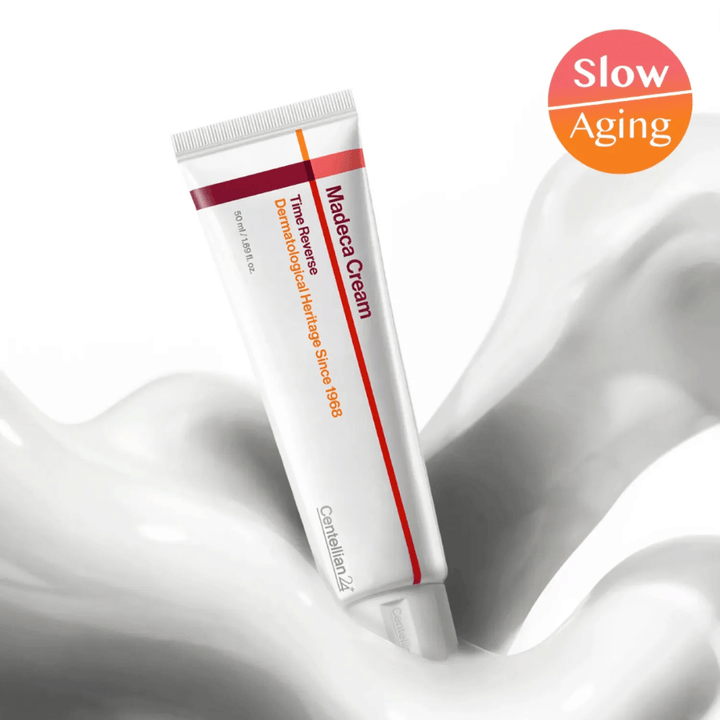 Centellian24 Madeca Cream Time Reverse in cream texture with slow-aging message, developed to soothe the skin, reduce irritation, and support the skin's natural repair process.