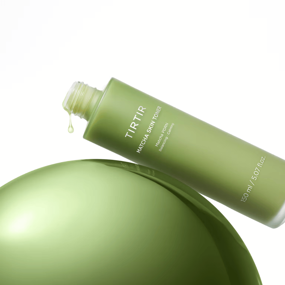 TIRTIR Matcha Skin Toner with matcha PDRN that balances the skin, soothes irritation, and provides hydration for a healthy and even skin tone.