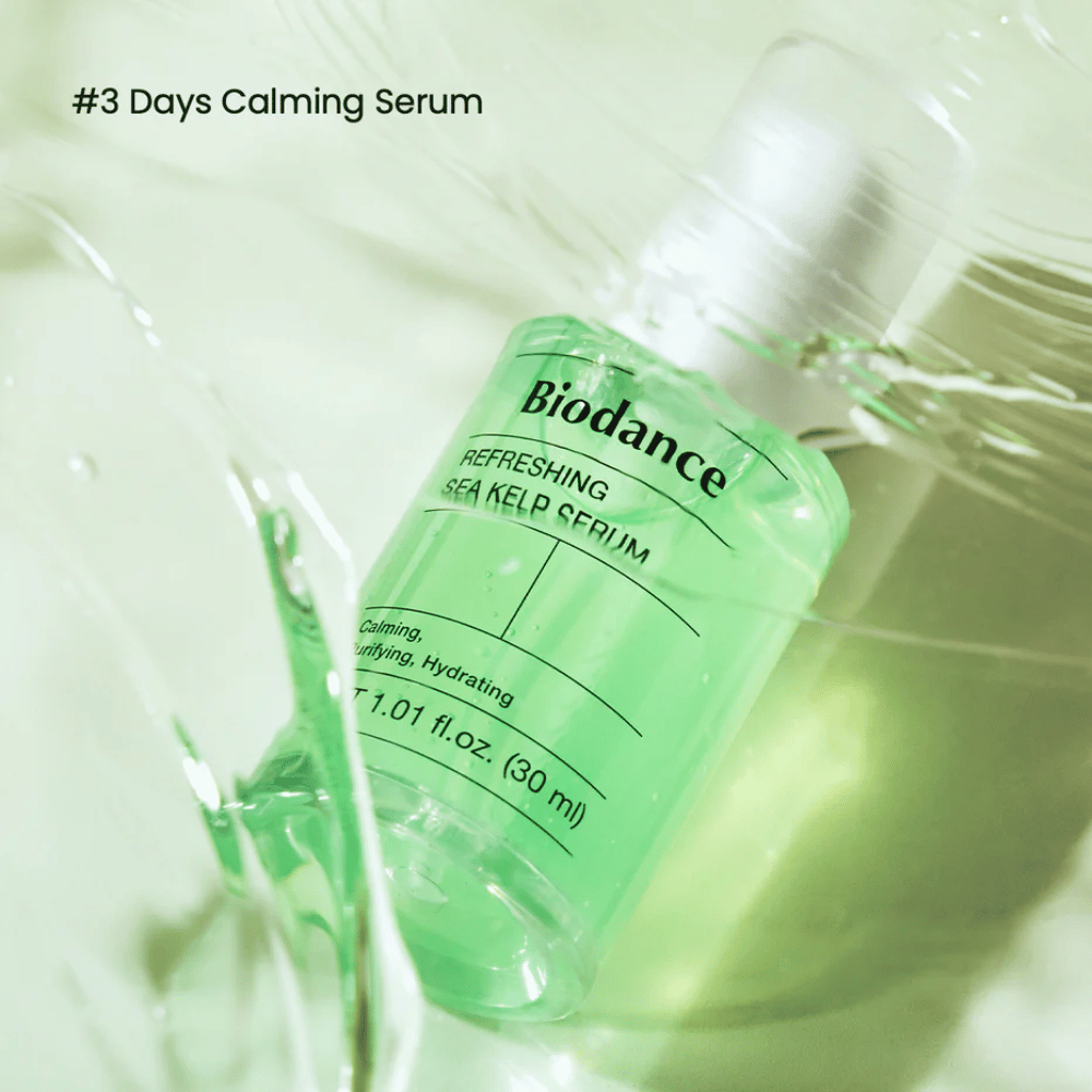 Biodance Refreshing Sea Kelp Serum in liquid texture – fast-absorbing formula for sensitive and oily skin.