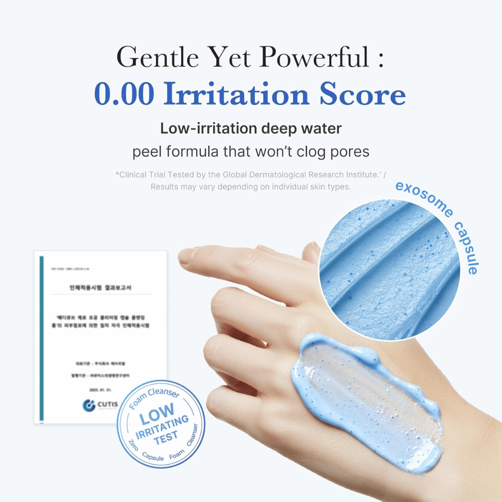 Medicube Zero Pore SA Clear Capsule Cleansing Foam – low-irritation cleansing with blue capsules that gently exfoliate the skin and deeply clean pores.